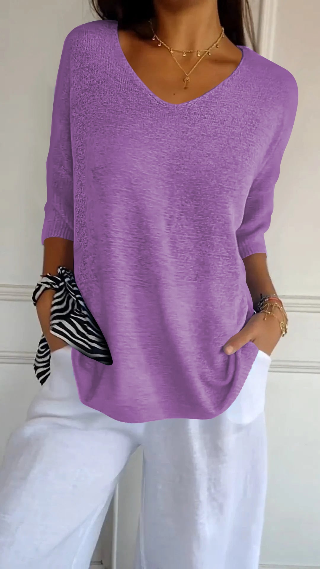 Nova™ | Airy V-Neck Top with ¾ Sleeves