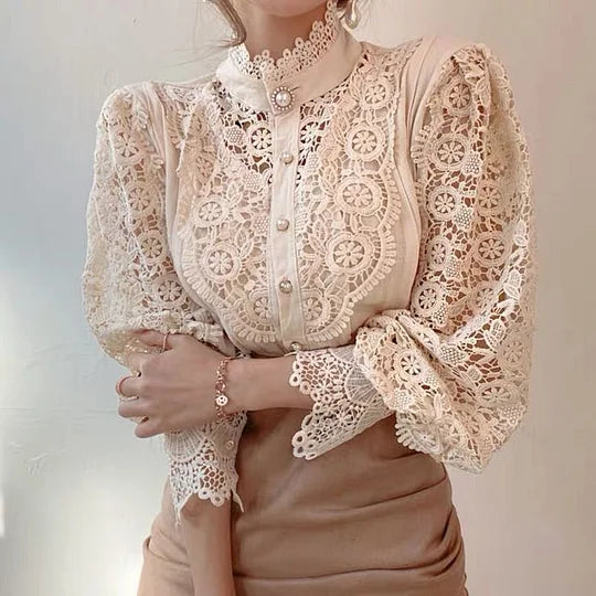 Sigrid™ | Long-Sleeve Shirt with Lace and Details