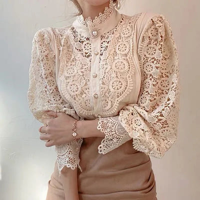 Sigrid™ | Long-Sleeve Shirt with Lace and Details