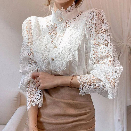 Sigrid™ | Long-Sleeve Shirt with Lace and Details